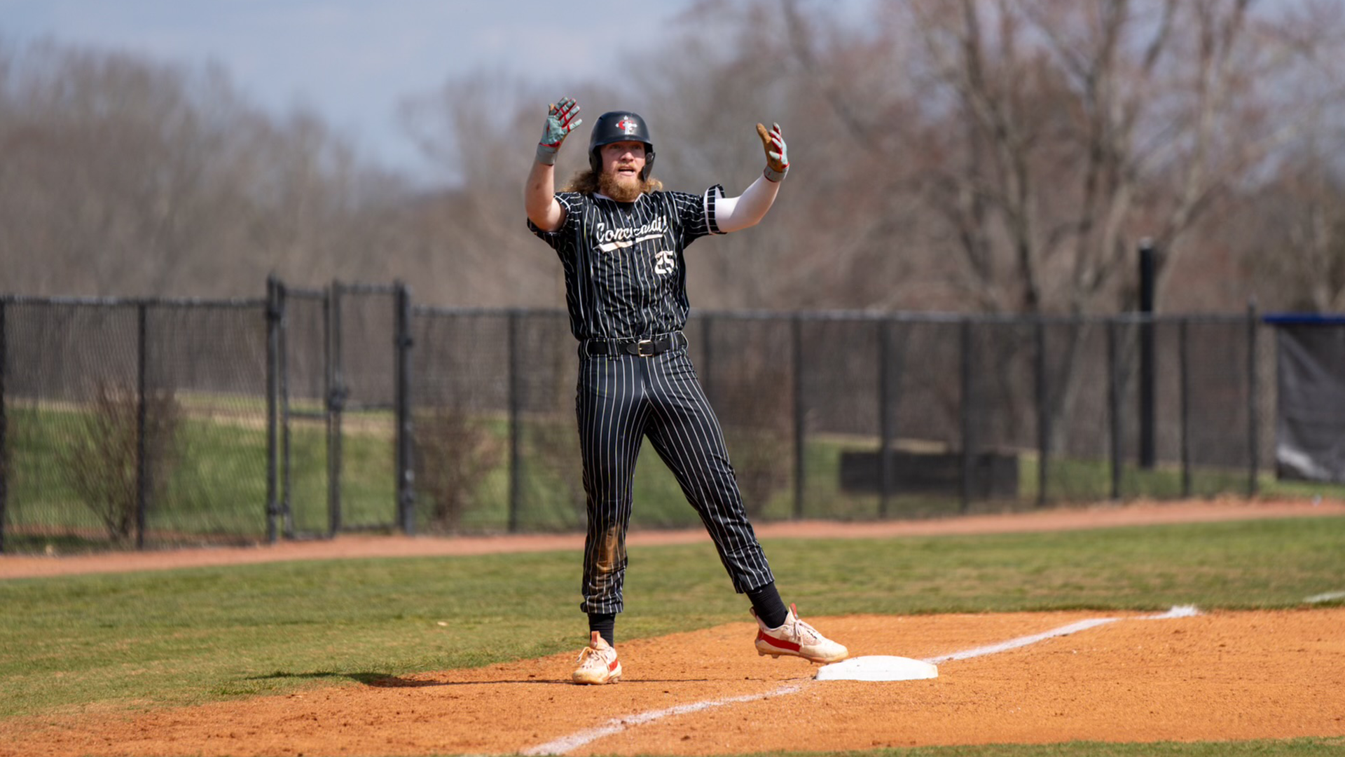 Baseball tops NCAA DII Tusculum 13-5 in 9-inning contest