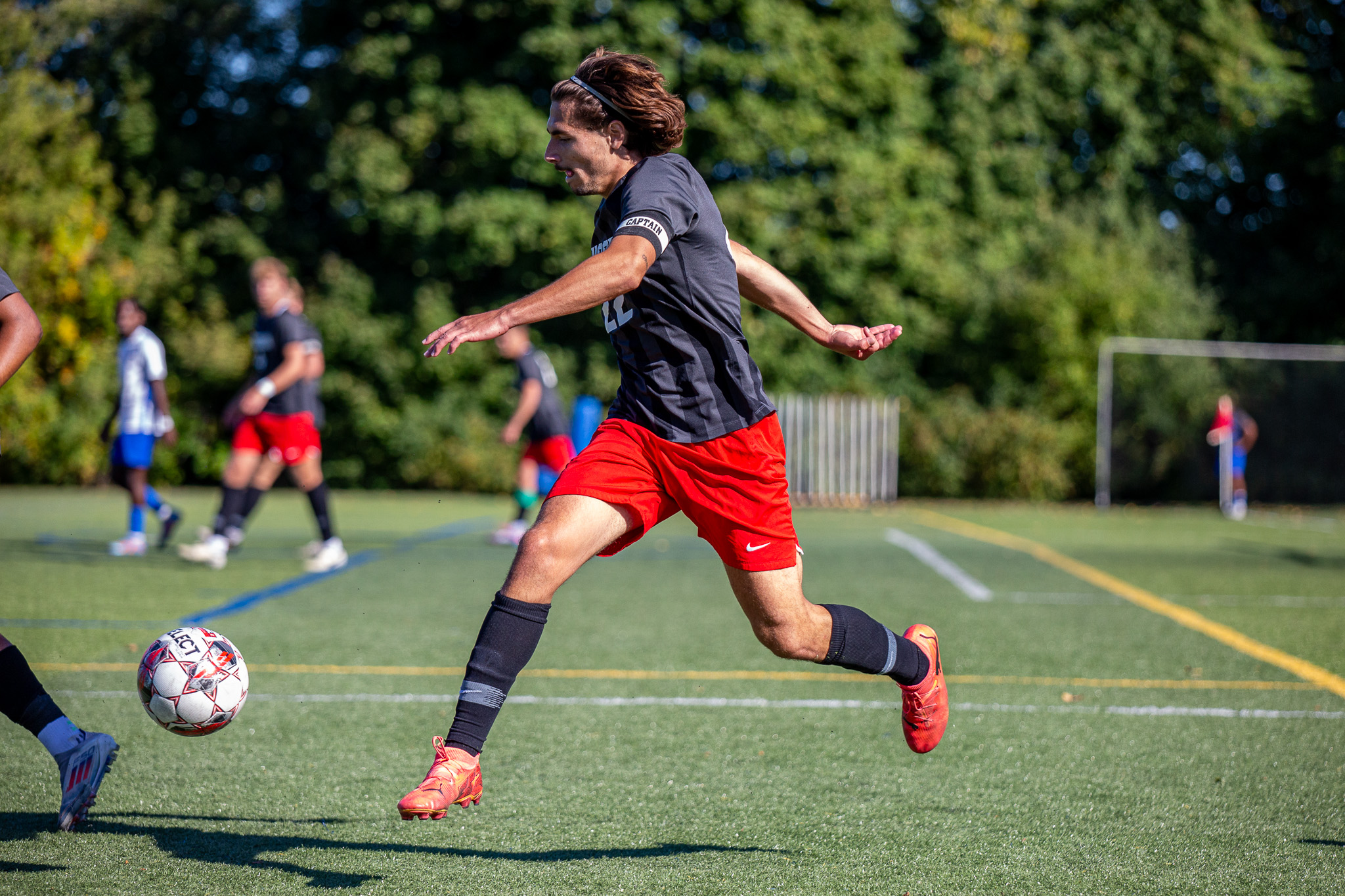 Men's Soccer tests #23 Madonna but falls 2-1