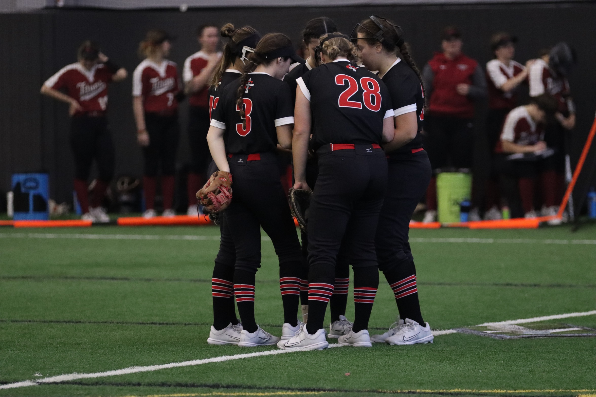 Softball splits games between William Penn and Ave Maria