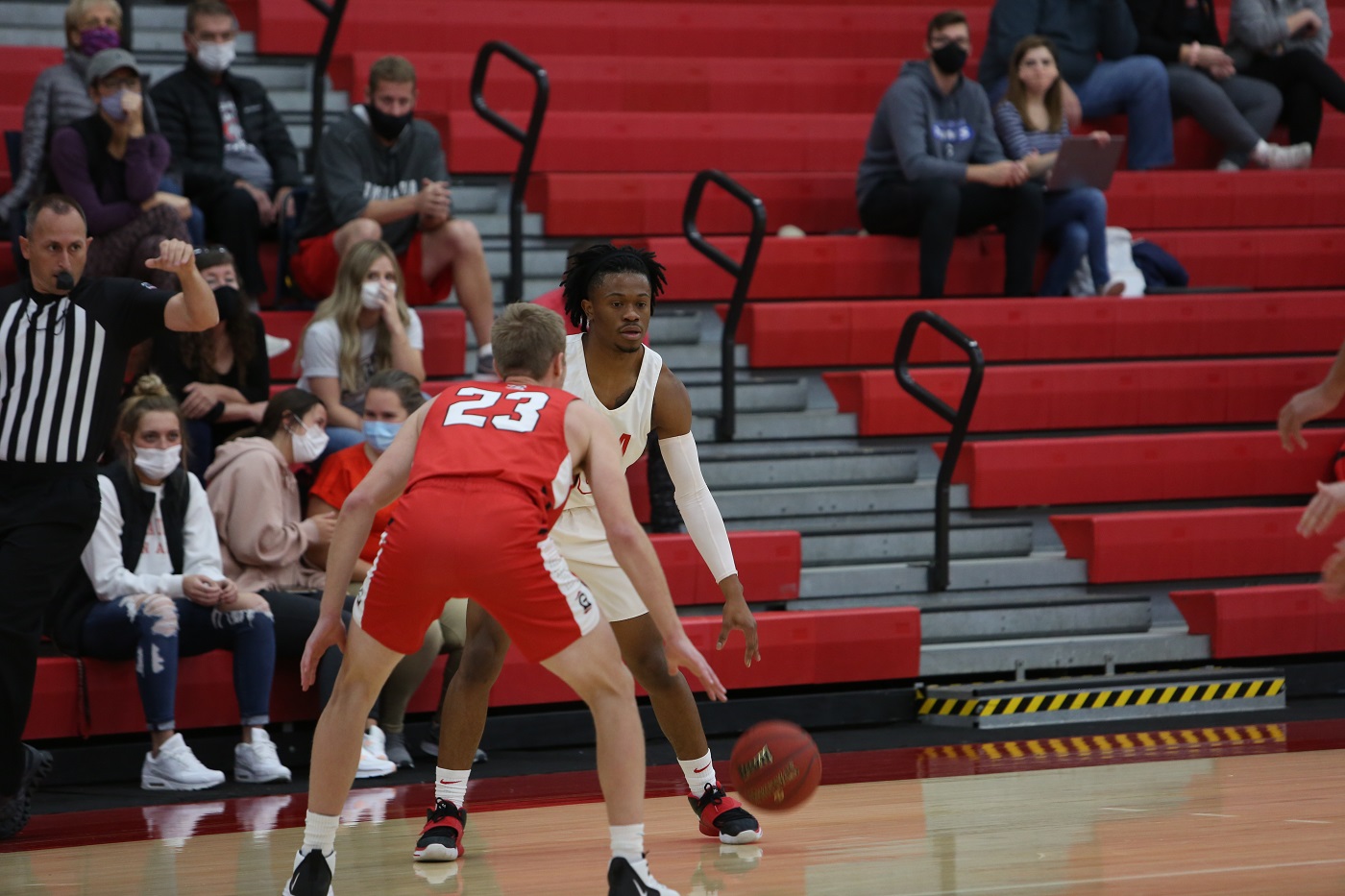 Lancers spoil Cardinals home opener 88-78