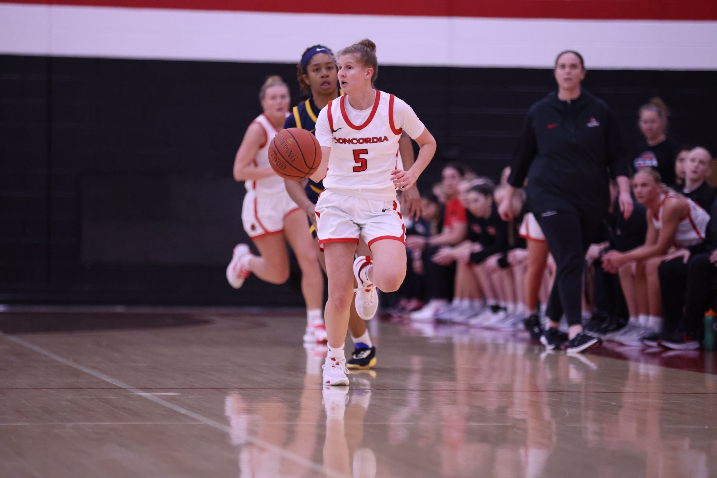 Women's Basketball falls versus #6 Marian