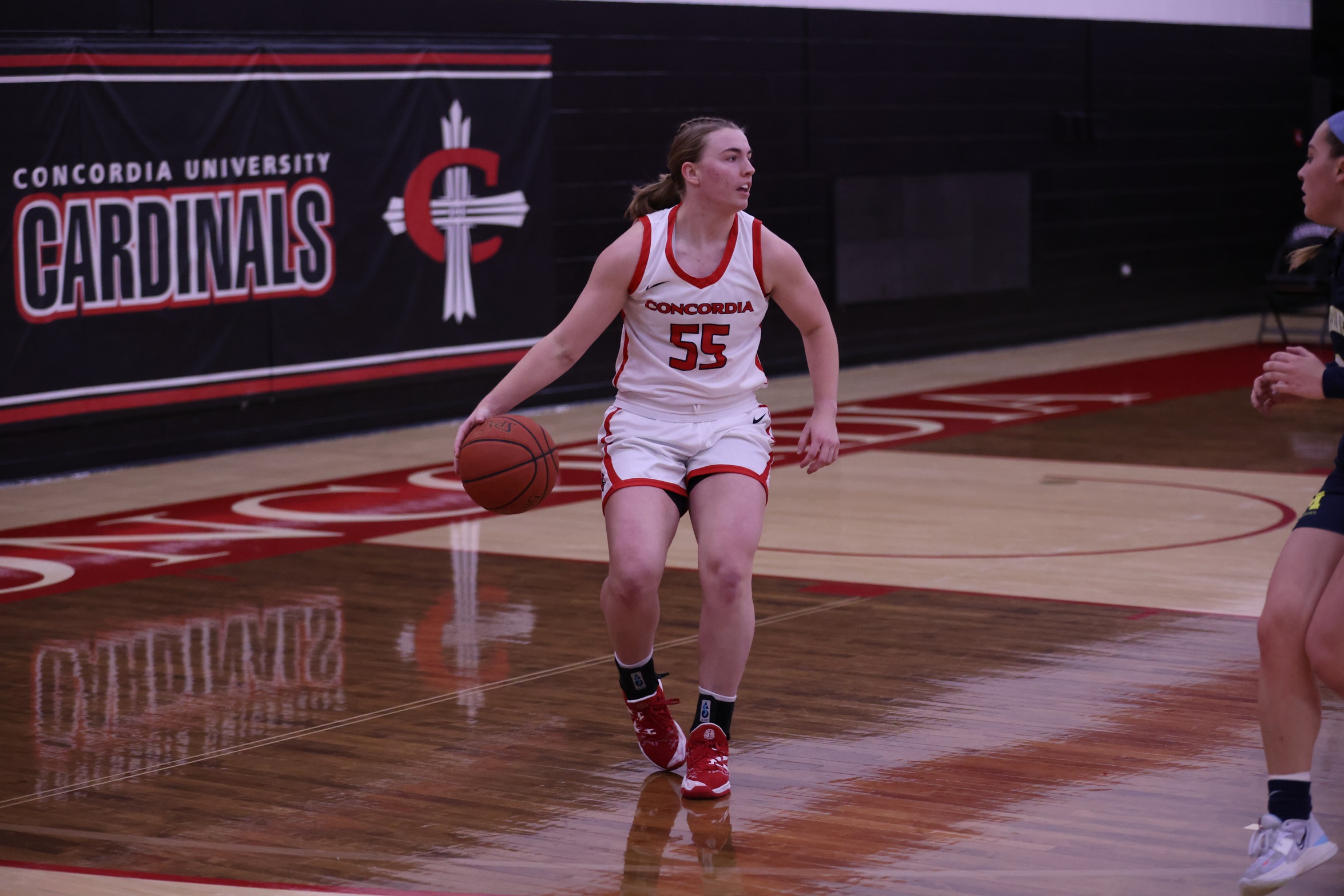 Women's Basketball tops UM-Dearborn 67-51