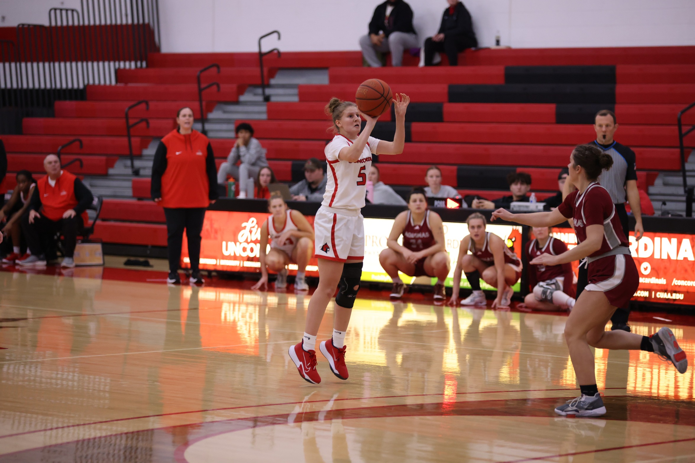 Women's Basketball claims 66-65 victory over Madonna