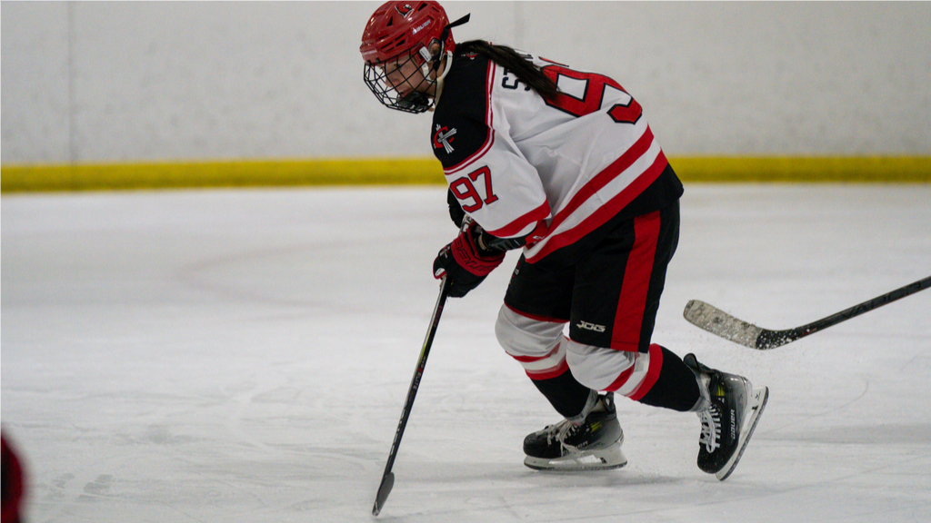 Women's Hockey drops matchup against Penn State in CCWHA Playoffs