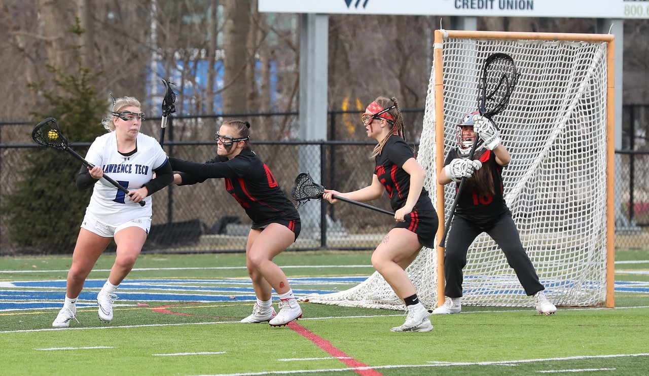 Women's Lacrosse falls at #1 Lawrence Tech