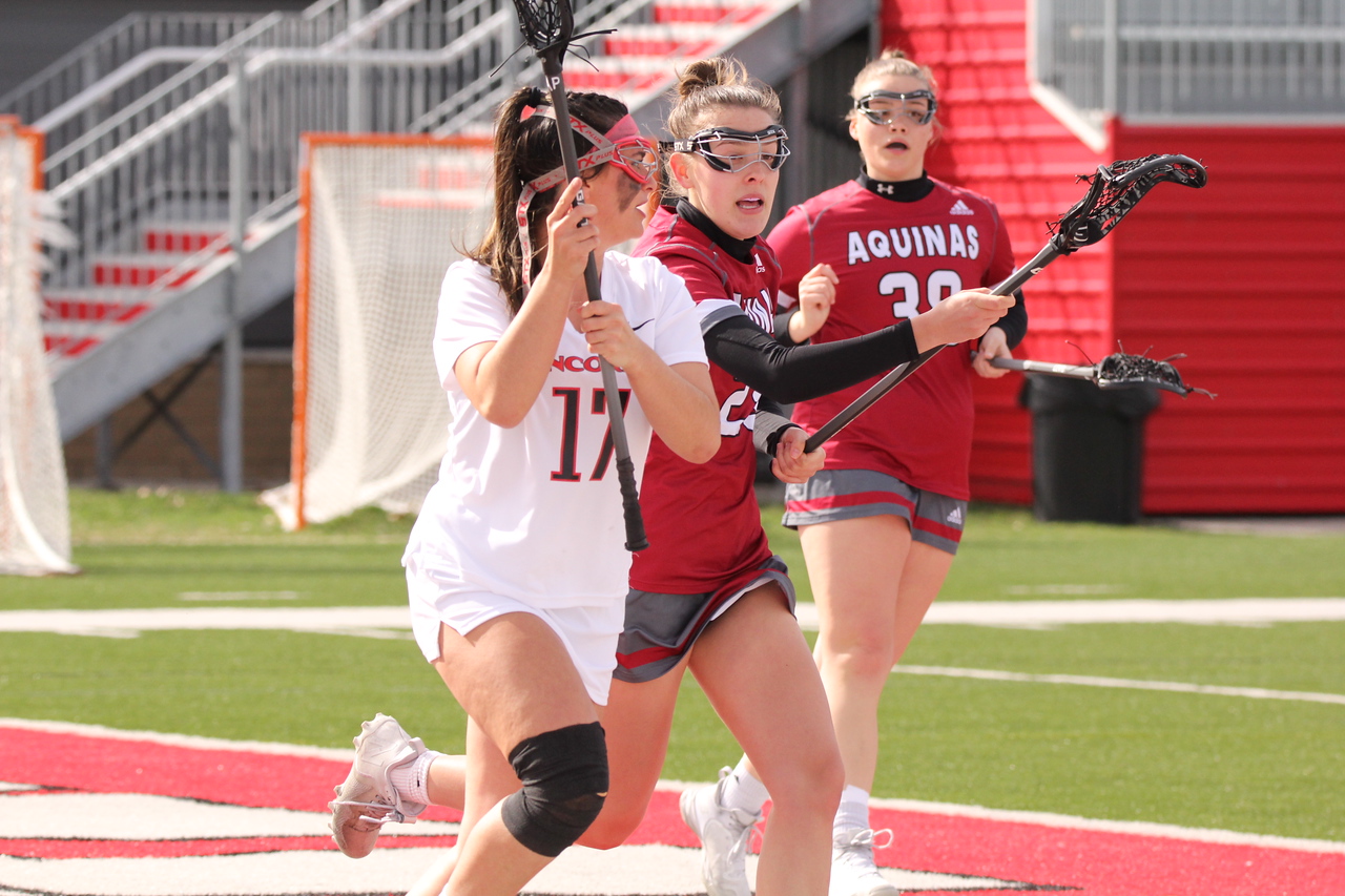 Women's Lacrosse outlasts Madonna 16-14