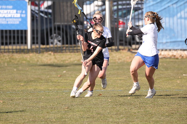 Women Lacrosse falls in offensive battle with Georgetown