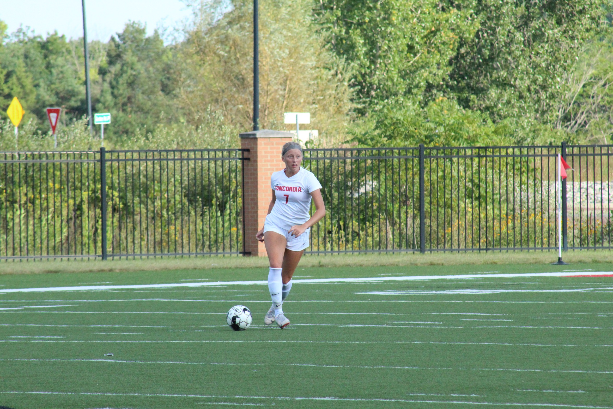 Women's Soccer earns 3-0 shutout over Rochester